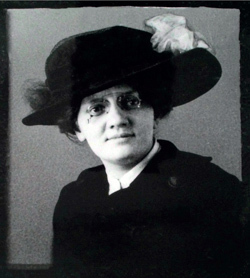 Maria Grzeg.jpg