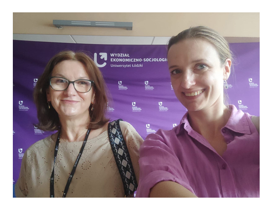 dr Marta Krasuska-Betiuk i dr Agnieszka Koterwas